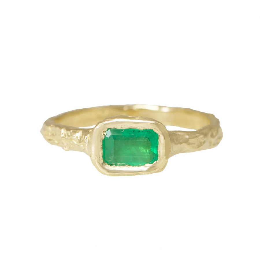 Emerald Metamorphic Ring